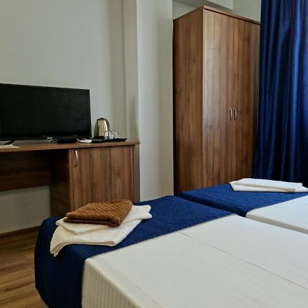 Nobi Guest House Gagra Exterior foto