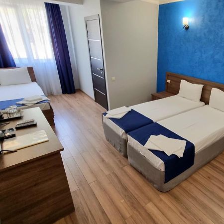 Nobi Guest House Gagra Exterior foto