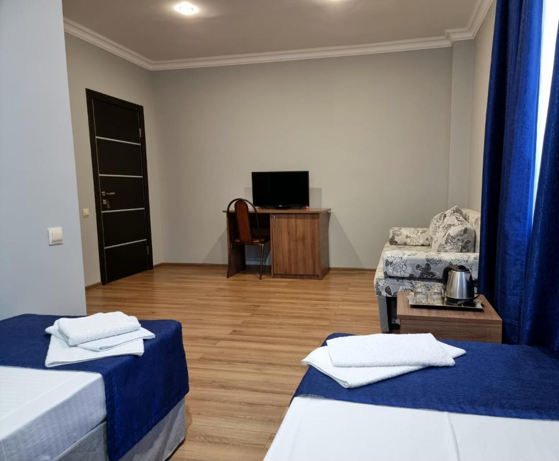 Nobi Guest House Gagra Exterior foto